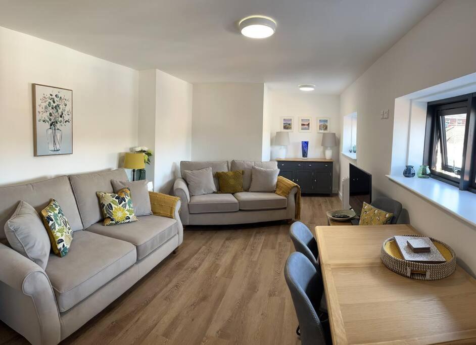 No5 At 53 - 2 Bed Apartment In Leek, Staffs Peak District Ngoại thất bức ảnh