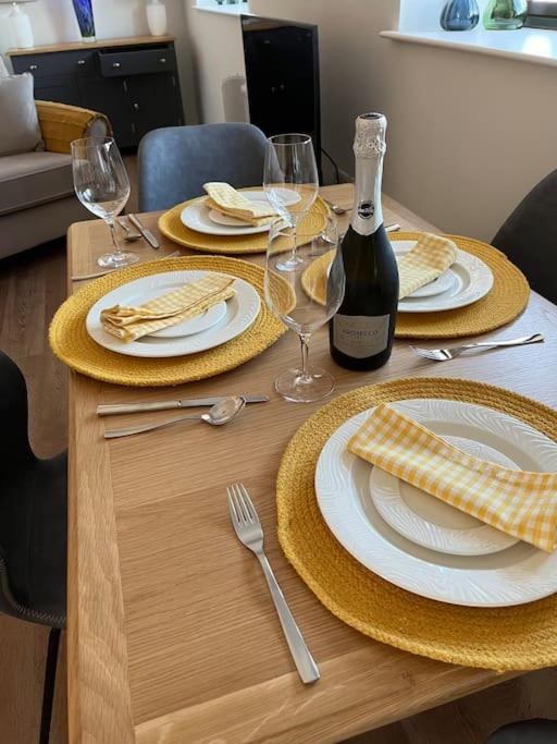 No5 At 53 - 2 Bed Apartment In Leek, Staffs Peak District Ngoại thất bức ảnh